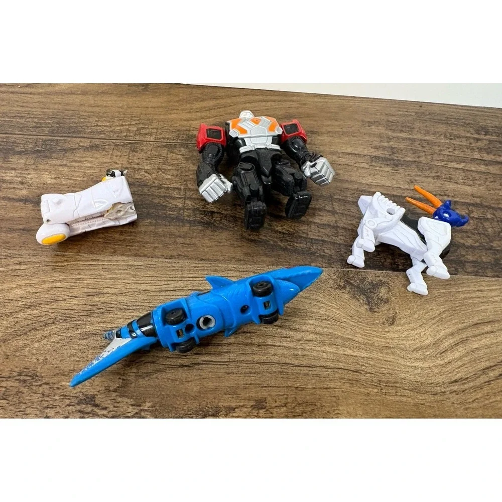Power Rangers Jungle Fury Micro Megazord Parts Lot Gorilla Elephant Swordfish